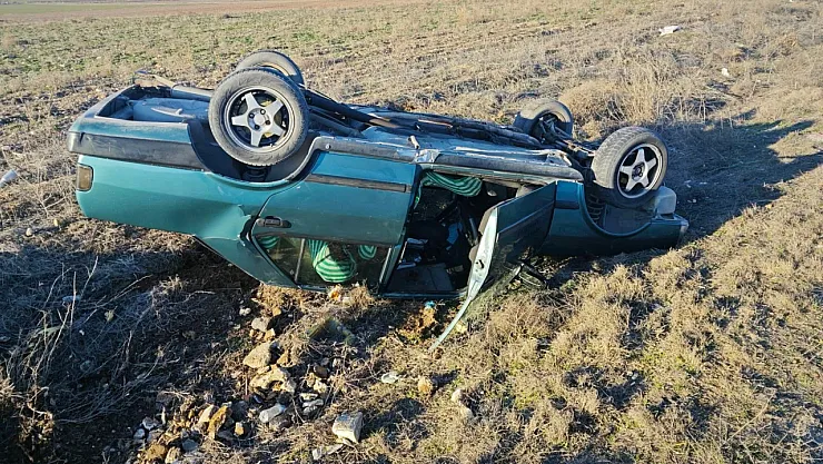 Afyon'da Büyük Kaza! Takla Atan Araçta Şans Eseri Kurtuldu