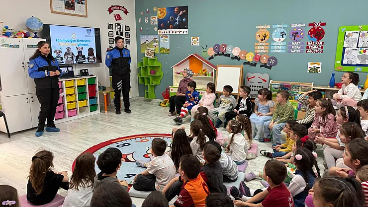 Afyon'da Geleceğin Polisleri Anaokulunda Eğitiliyor
