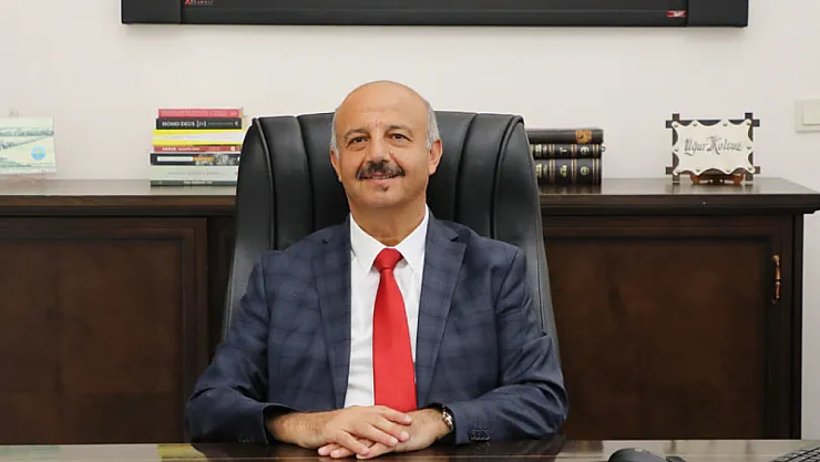 Afyon'da Görev Yapıyordu, Makam Değişti, Mesaj Duygulandırdı