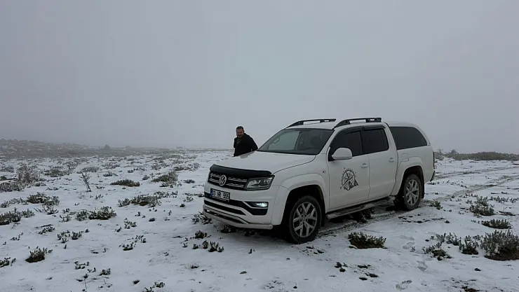 Afyon'da Kar Heyecanı... Ekim'de Beyaz Güzellik