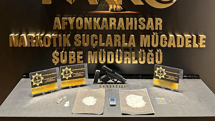 Afyon'da Sokak Satıcılarına Şok Baskın!