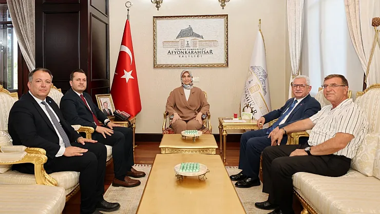 Afyon'da Sürpriz Buluşma! DEVA, Gelecek ve Saadet Aynı Anda Valilikte
