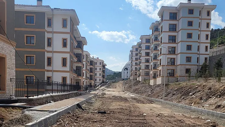 Afyon'da TOKİ Konutları Neden Gecikti? Gerçek Sebep Ortaya Çıktı!