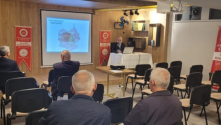Afyon'da Umre Yolcularına Özel Seminer