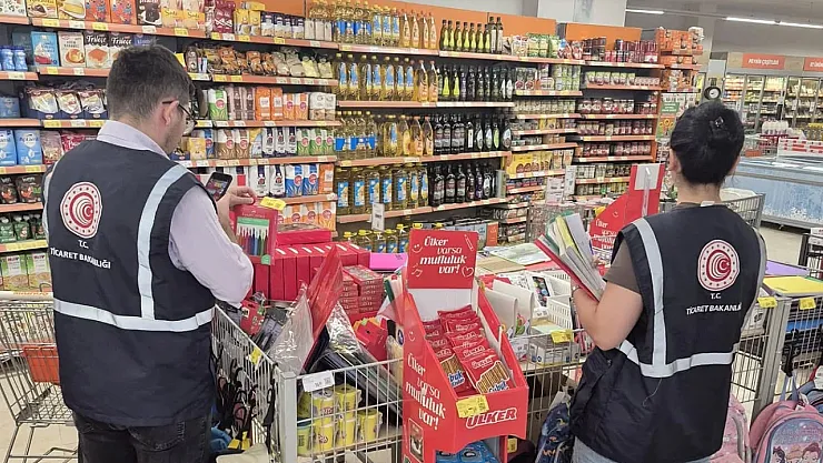 Afyon'da Zincir Marketlerdeki Kırtasiye Ürünleri Denetlendi