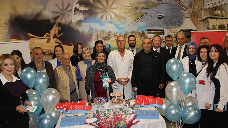 Afyon Devlet Hastanesi'nde Hastalara Moral Veren Etkinlik