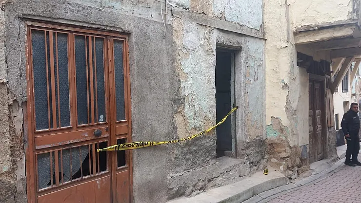 Afyon Fakıpaşa Mahallesi'nde Şüpheli Ölüm
