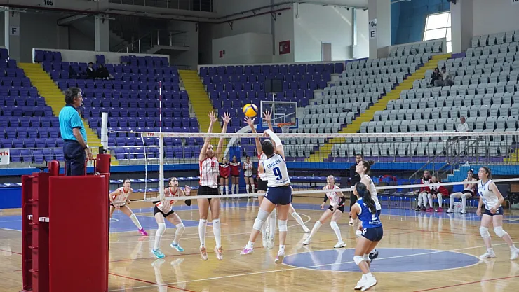 Afyon Gençlik Fileden Mağlup Ayrıldı