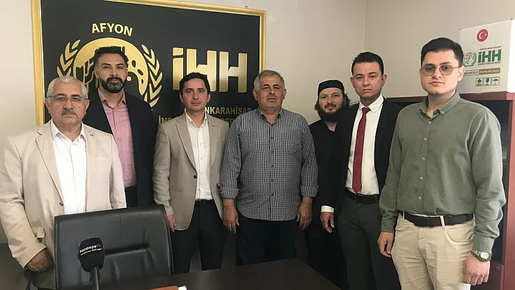 Afyon İHH'nin Yeni Yönetimi Gençlerden Oluştu