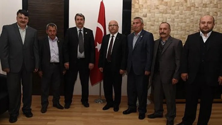 Afyon Muhtarlar Derneği'nden Çoban'a ziyaret