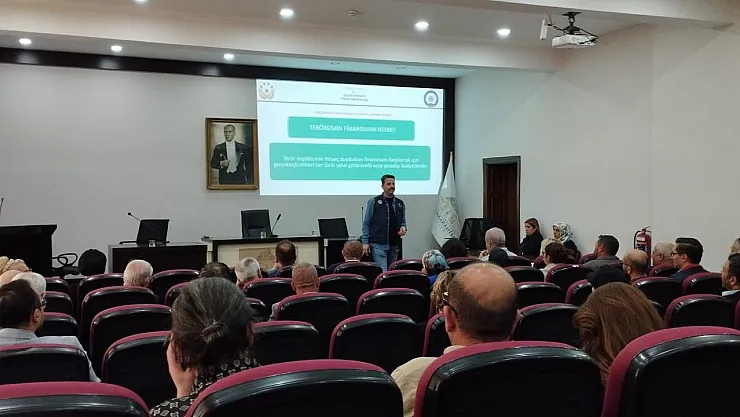 Afyon Polisi Binlerce Kişiyi Teröre Karşı Bilgilendirdi