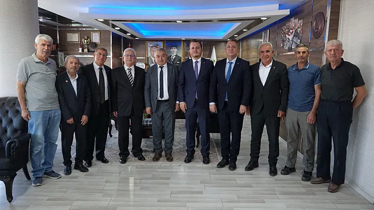 Afyon Siyasetinde Kritik Görüşme: Saadet ve Yeniyol Şuhut'ta Bir Araya Geldi