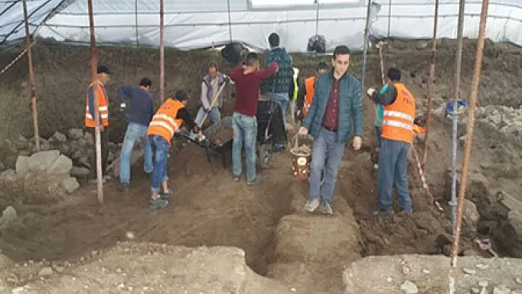 Afyon tarihinin 8 bin yıl öncesine dayandığı belgelendi
