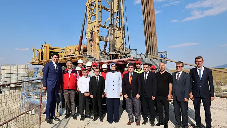 Afyon Tarımda Adından Söz Ettirecek… Taytak Ve Olgun'dan Vali Yiğitbaşı'na Teşekkür