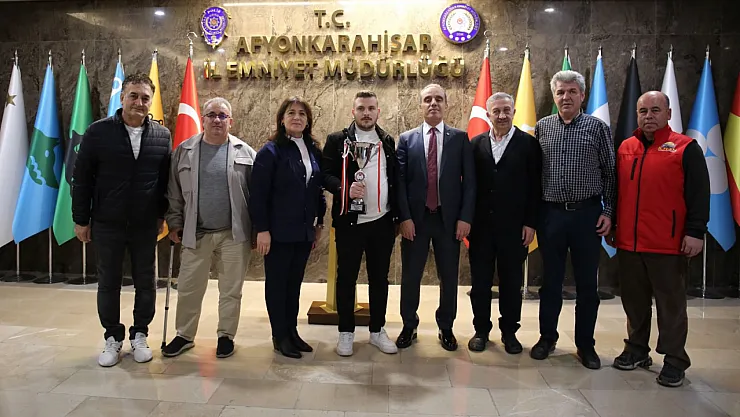 Afyon'un Gururu: Engelleri Aştı, Türkiye Şampiyonu Oldu