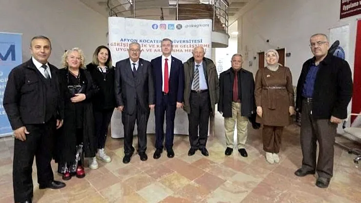 Afyon'un Kalemleri Akademiye Konuk Oldu