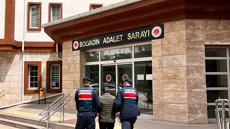 Afyon'da 3 Yıl 1 Ay Hapis Cezası İle Aranan Şahıs Yakalandı