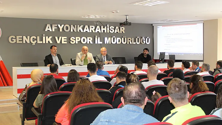 Afyon’da Antrenörler Toplantısı Yapıldı