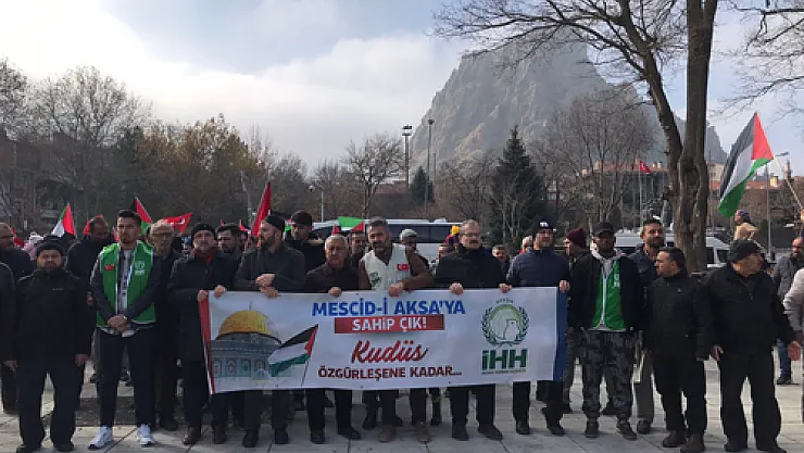 Afyon’da Filistin’in Özgürlüğü İçin Yürüdüler