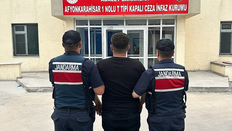 Afyon’da Silahlı Yağma Suçundan Aranıyordu, Yakalandı