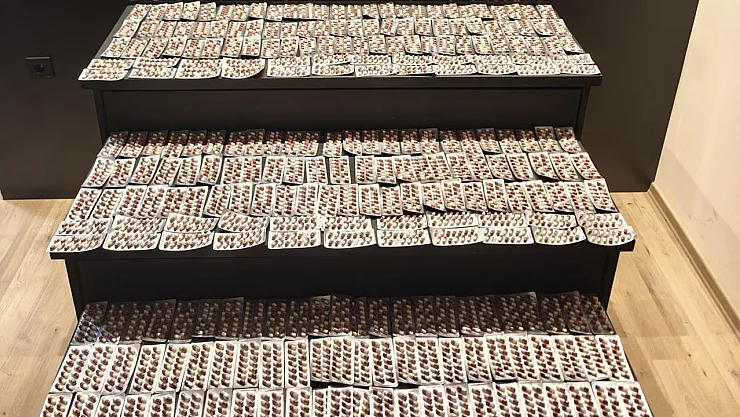 Afyonkarahisar'da 'Ecza Kaçakçılığı'