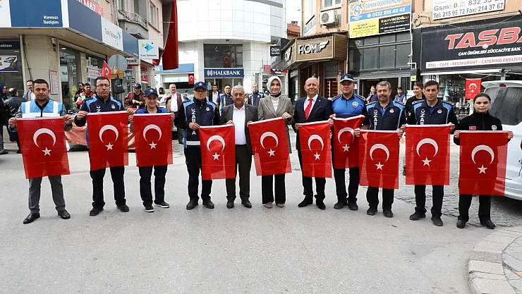 Afyonkarahisar Türk bayraklarıyla donatıldı