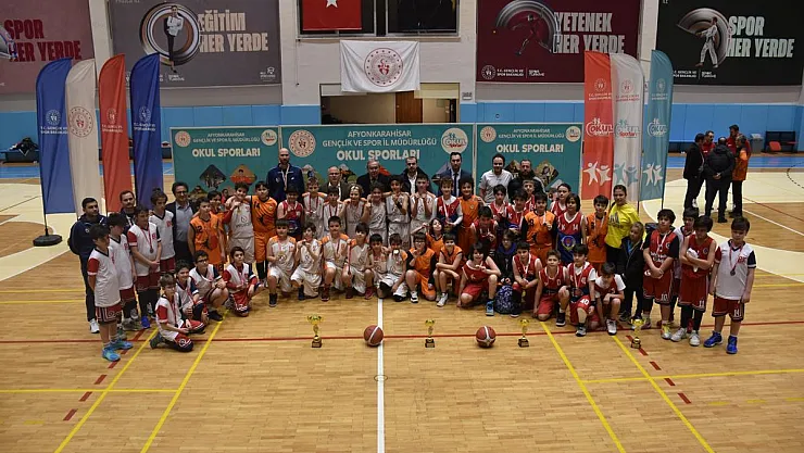 Afyonkarahisar'da ‘Küçükler Basketbol’ maçları tamamlandı