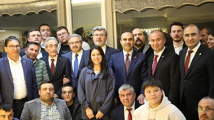 'Afyonkarahisarlı Esnaflarımızın Her Daim Destekçisiyiz'