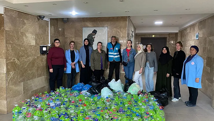 Afyonkarahisarlı Gençlerden Örnek Davranış