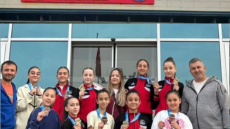 Afyonlu Karateciler Tarih Yazdı