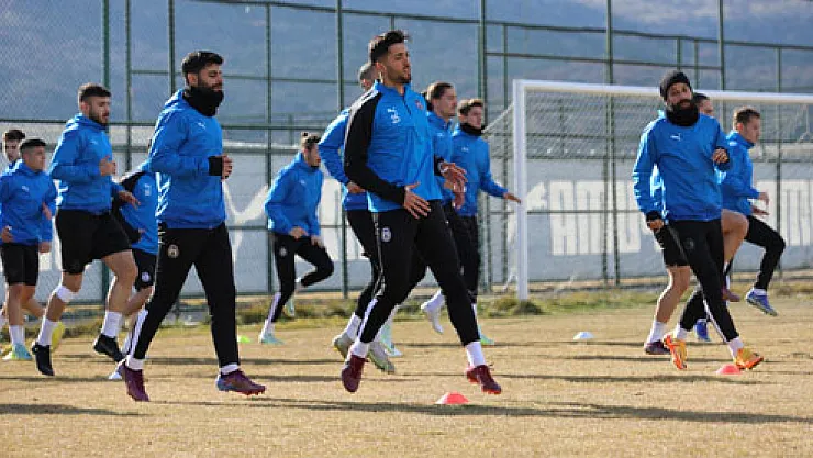 Afyonspor, Erokspor’a  hazırlıklarını tamamladı