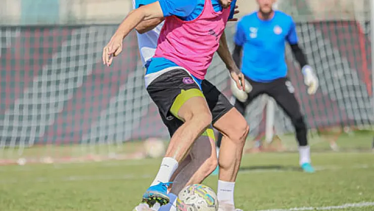 Afyonspor Erzincan hazırlıklarına başladı