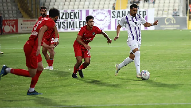 Afyonspor, Sivas Belediyespor maçı için kentten ayrıldı