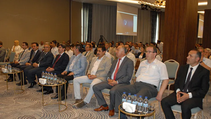 'Afyon'un ülke çapındaki akreditasyon başarısı gururlandırdı'