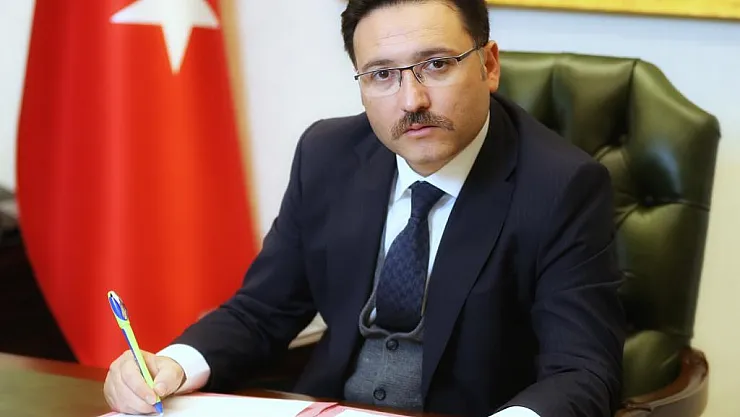 Afyon'un yeni Valisi Gökmen Çiçek kimdir?