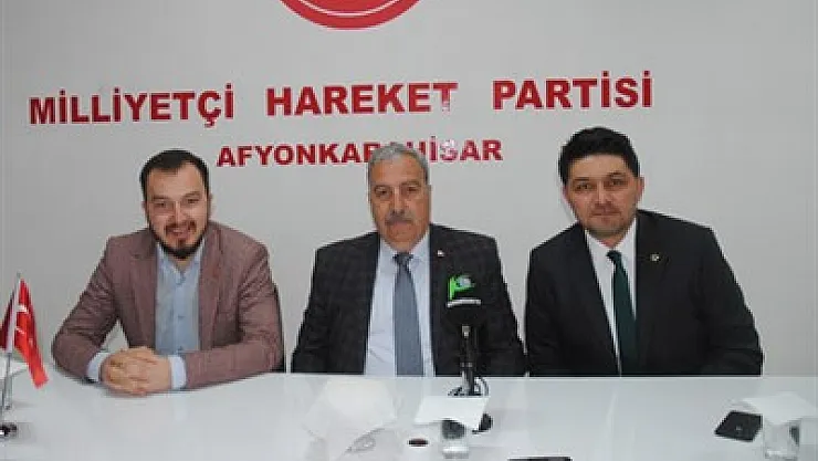 'Ajitasyon ve ağlama mı? Ehliyet ve liyakat mi?'