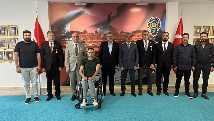 AK Parti'den EMŞAV'a Ziyaret