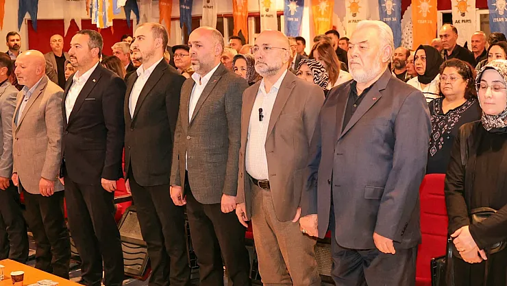 AK Parti, İstişareye Önem Veriyor