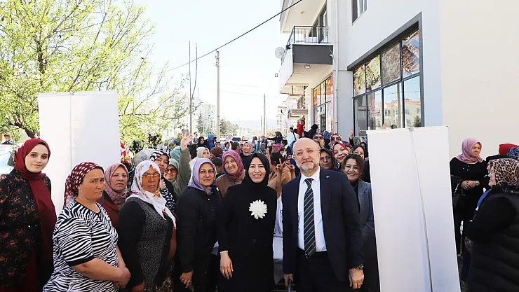 'AK Parti'nin Gerçek Kahramanları Sizlersiniz'
