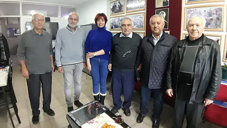 AK Partili Eski Başkan'dan Sürpriz Ziyaret