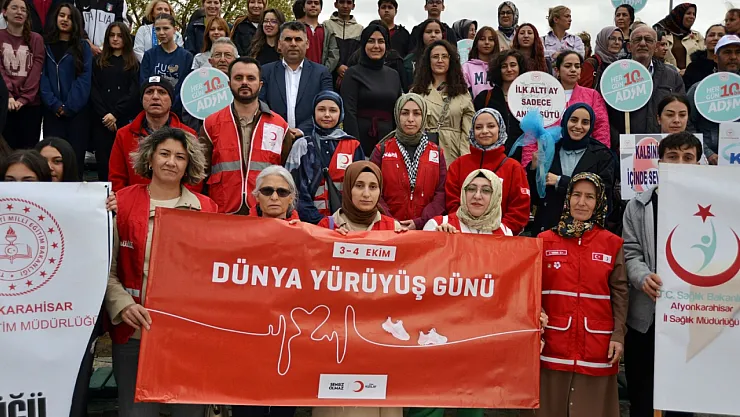 Akarçay'da Yüzlerce Kişi Buluştu