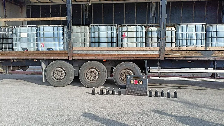 Akaryakıt kaçakçısı 3 kişi suçüstü yakalandı
