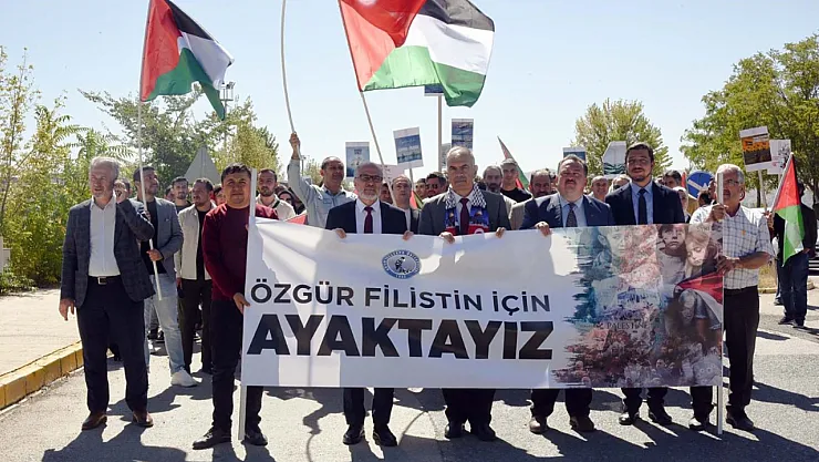 Aktivistlerden Canlı Bağlantı: AKÜ'den Filistin'e Ses Geldi