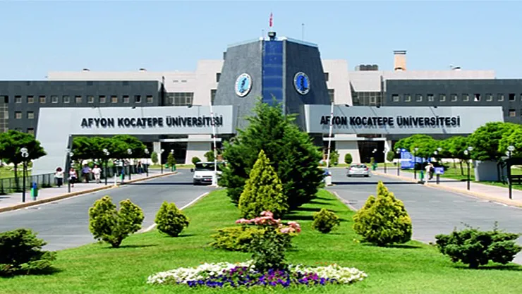 AKÜ'de Bu Fakülteyi Seçenlere Öğrencilere 7+1 İmkanı