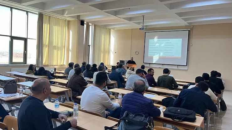 AKÜ'de Nitelikli İnsan Kaynağı Güçleniyor