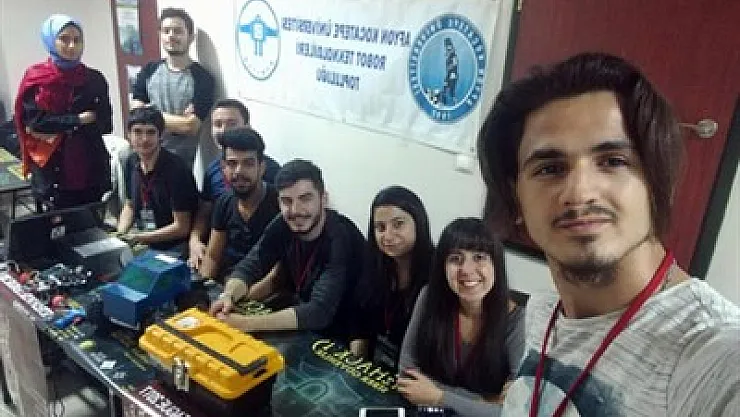 AKÜ Robot Topluluğu ikinci oldu
