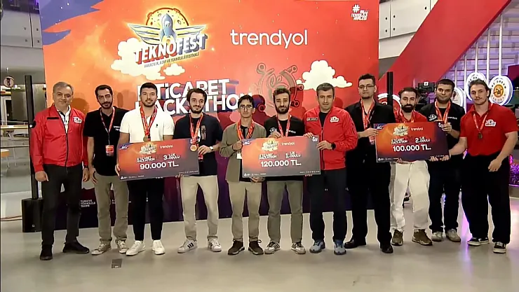 AKÜ Teknofest'te İkincilik Elde Etti