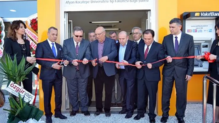 Ali Çetinkaya Kampüsü’nde de Vakıfbank var