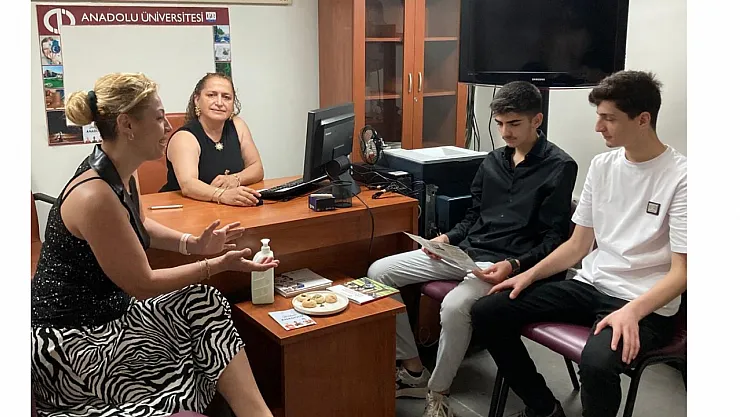 Anadolu Üniversitesi İstanbul'da Aday Öğrencilerle Buluşuyor