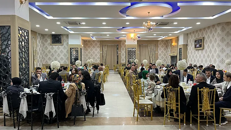 Anahtar Parti Afyon'da İftar Buluşması